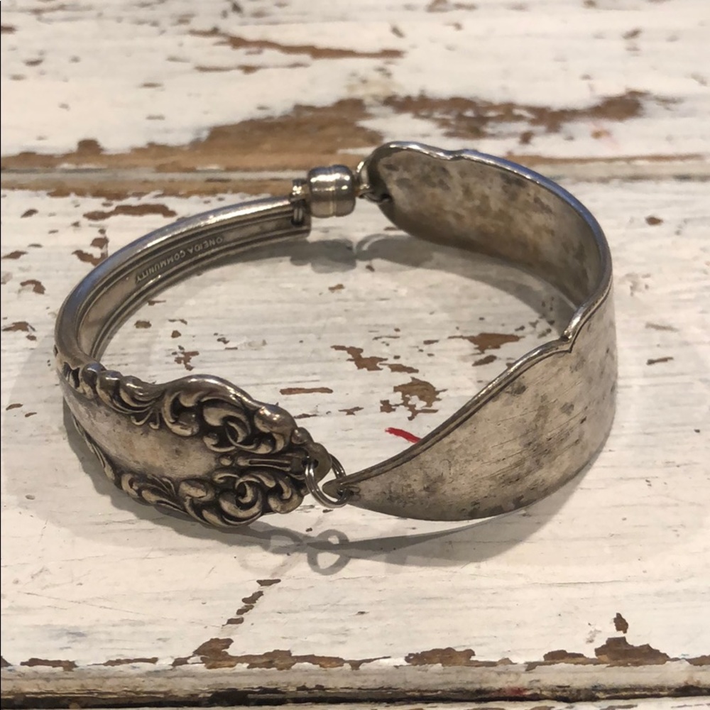 Butter knife bracelet